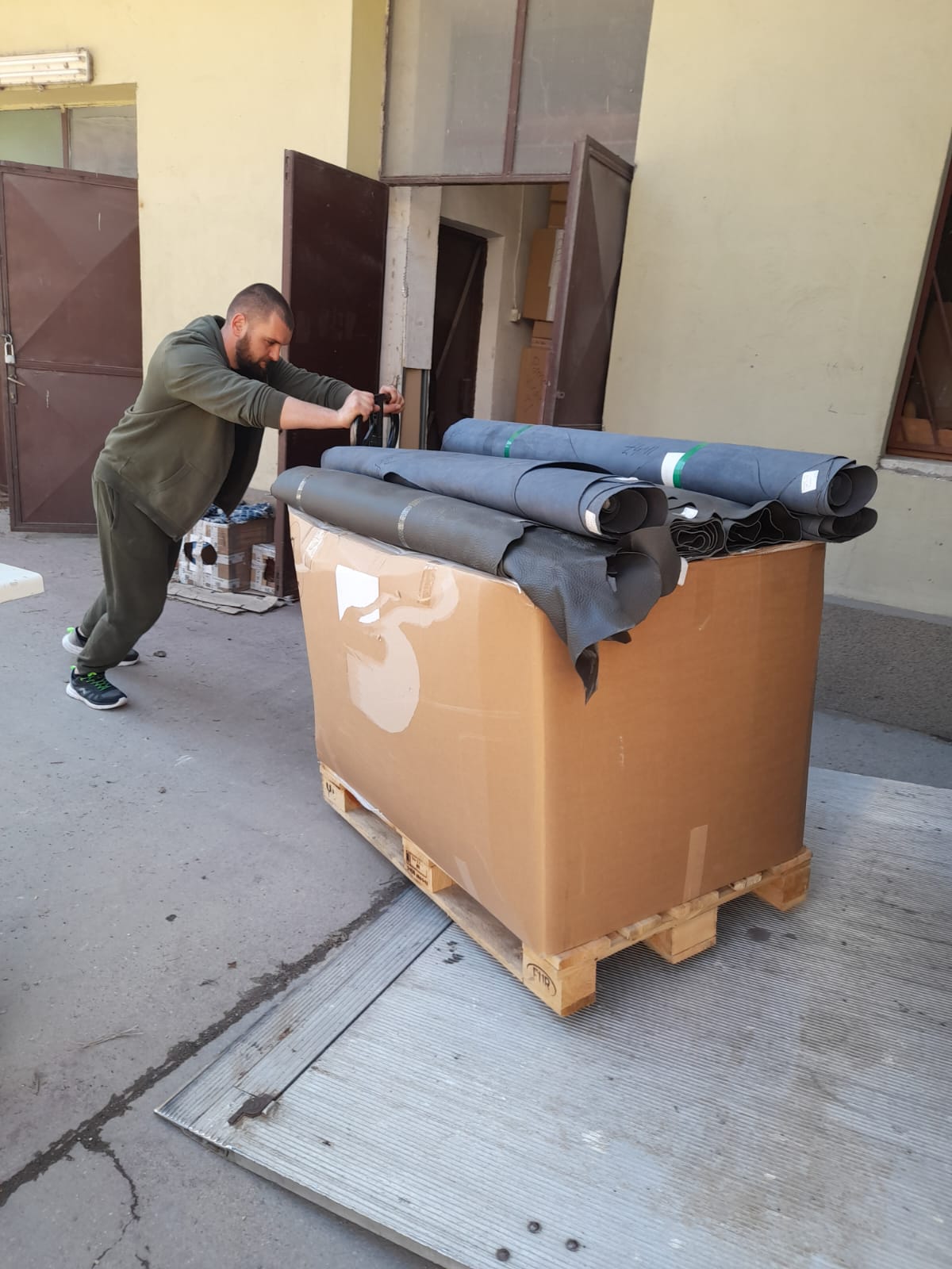 Împachetat mobilier